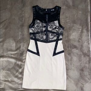 Gorgeous TFNC London dress top w/faux leather Sz S